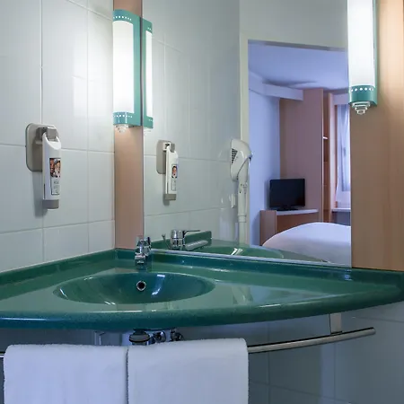 Ibis Centrum Szálloda 2*